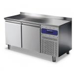 Bäckereikühltisch 2 Türen 600x400 mm, Edelstahlarbeitsplatte, -2°/+8°C mit Aufkantung 